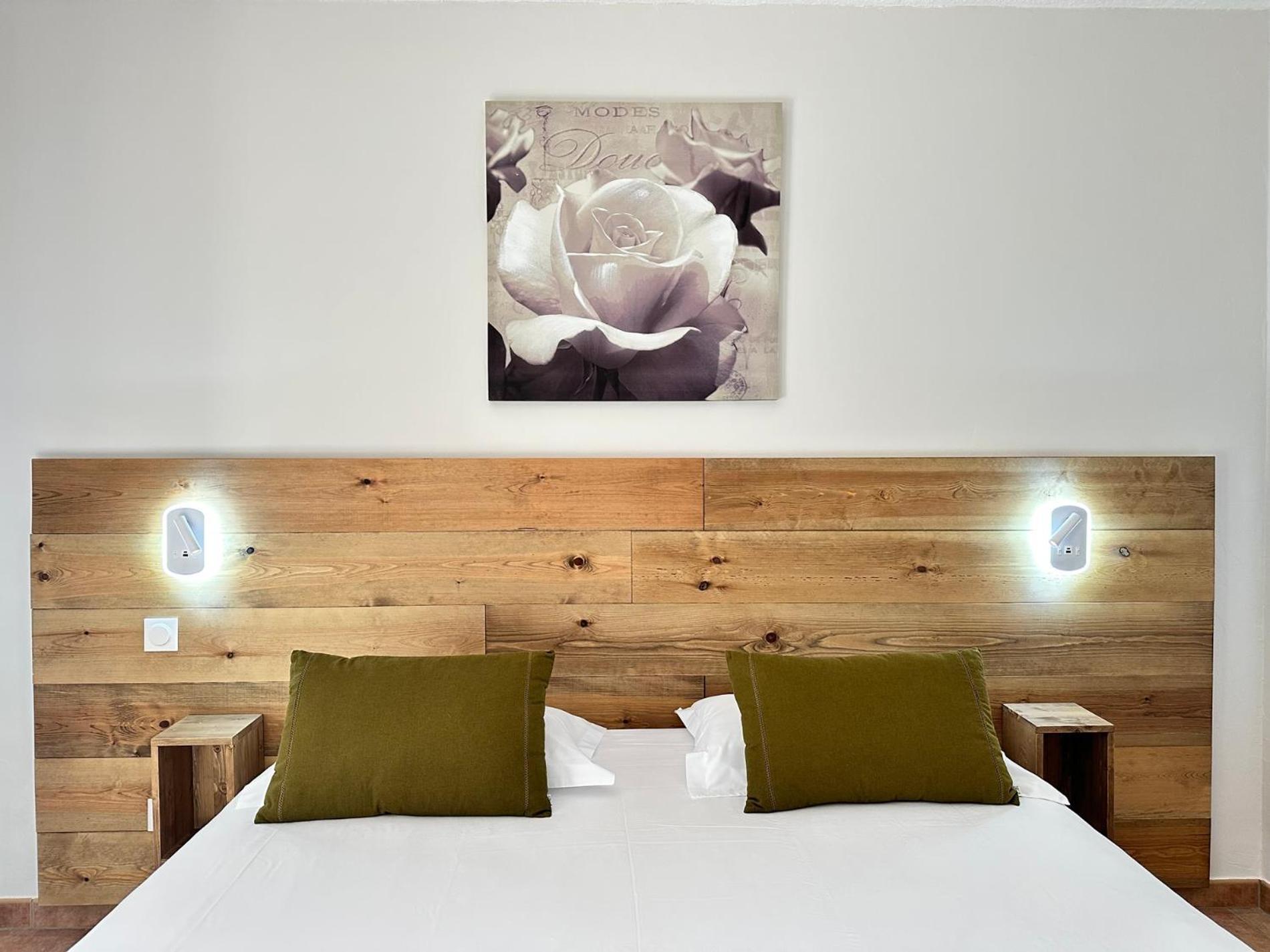 Hotel Le Colombier موستيه سانت ماري المظهر الخارجي الصورة