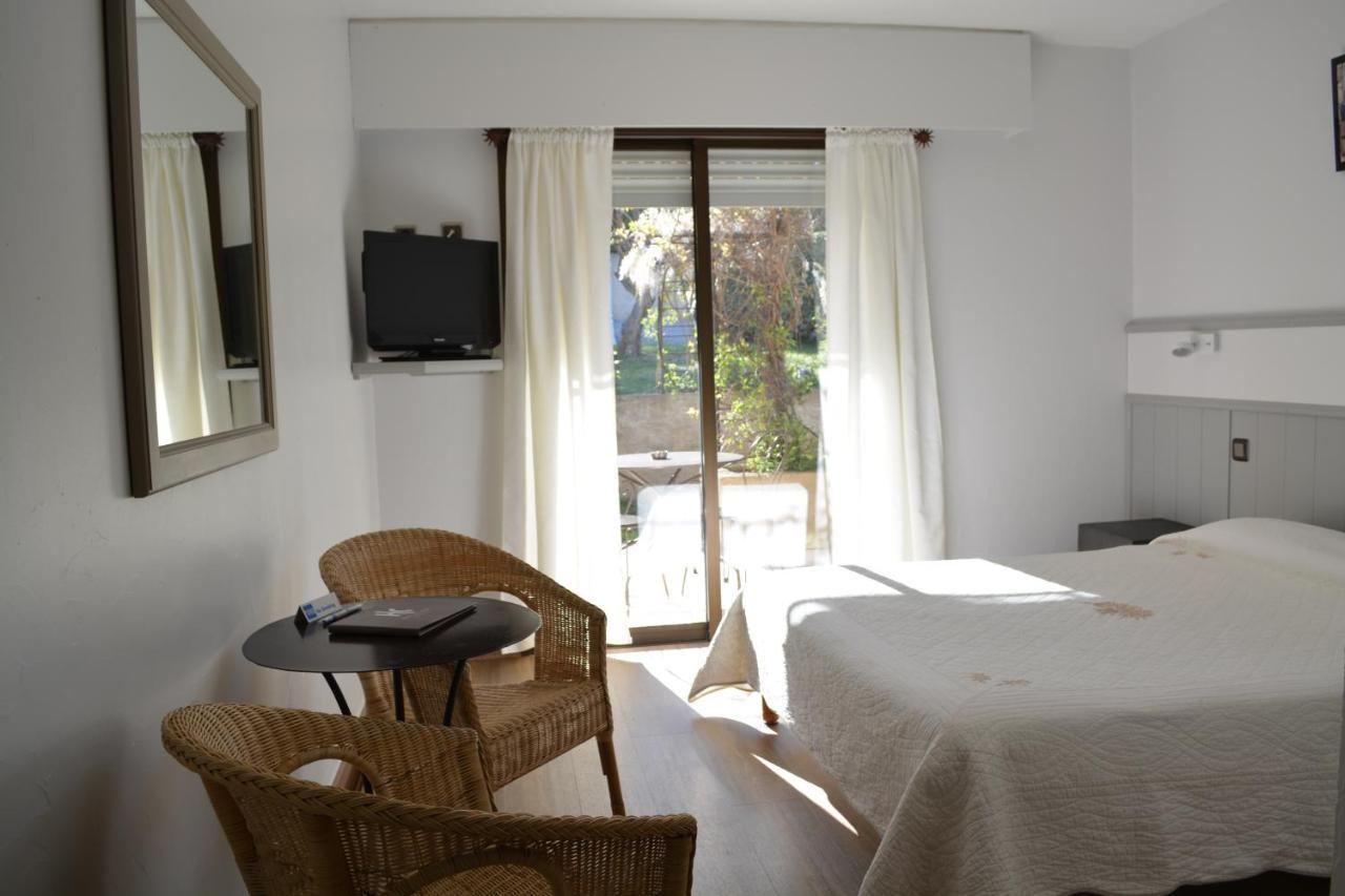 Hotel Le Colombier موستيه سانت ماري المظهر الخارجي الصورة