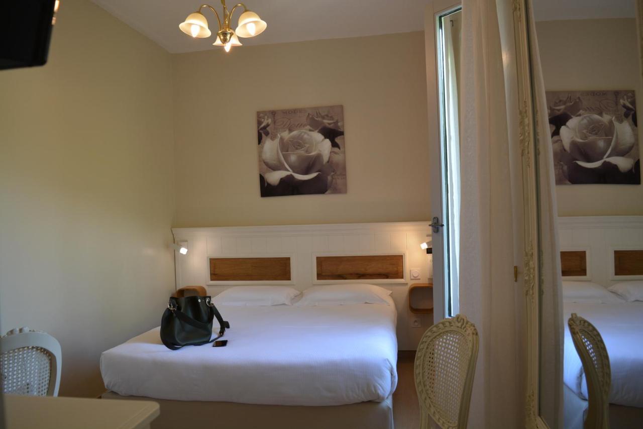 Hotel Le Colombier موستيه سانت ماري المظهر الخارجي الصورة