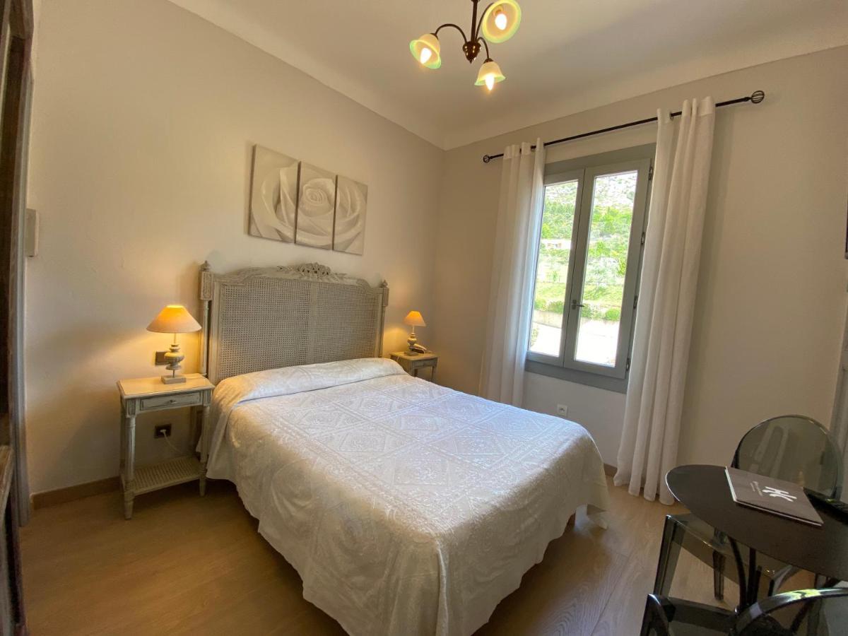 Hotel Le Colombier موستيه سانت ماري المظهر الخارجي الصورة